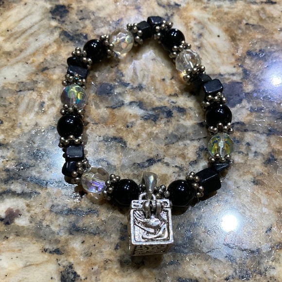 Jewelry - Prayer Box Stretch Bracelet